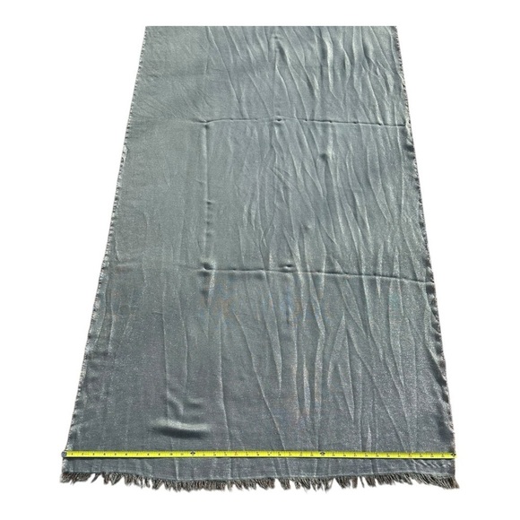 Lancioni Rectange Scarf Fringe Trim Metallic Knit Casual Gray Womens One Size - Picture 6 of 9